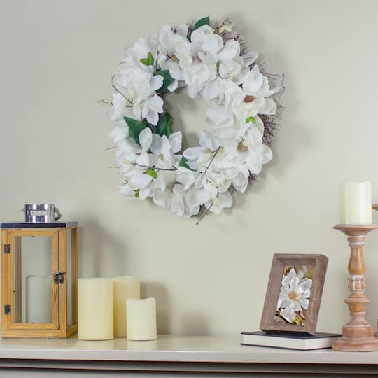 24" White Magnolia Artificial Spring Wreath